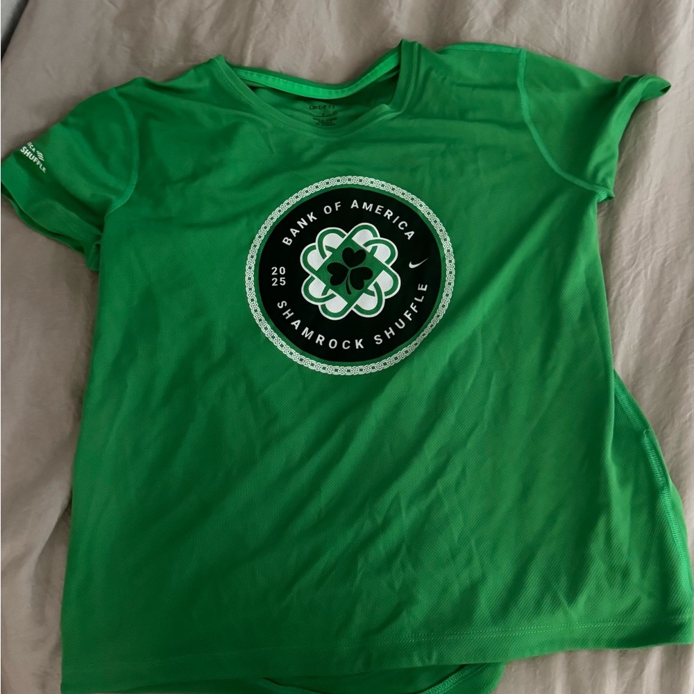 Shamrock shuffle 2025 dry fit tshirt